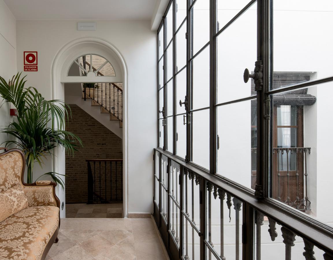 Cse Santa Maria Apartments, Seville